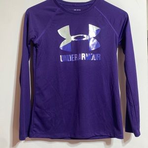 Girls under armour long sleeve shirt